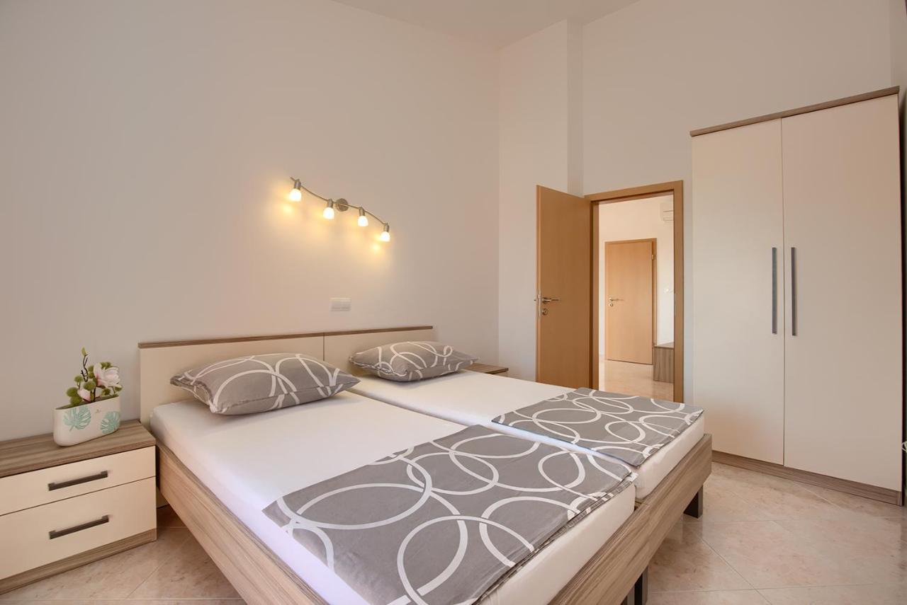 Apartments Orange Medolino Esterno foto