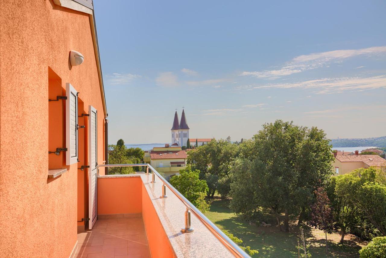 Apartments Orange Medolino Esterno foto