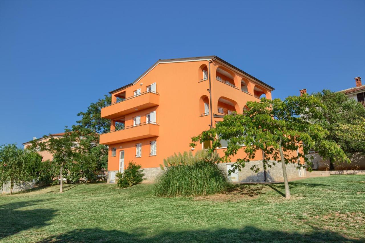 Apartments Orange Medolino Esterno foto